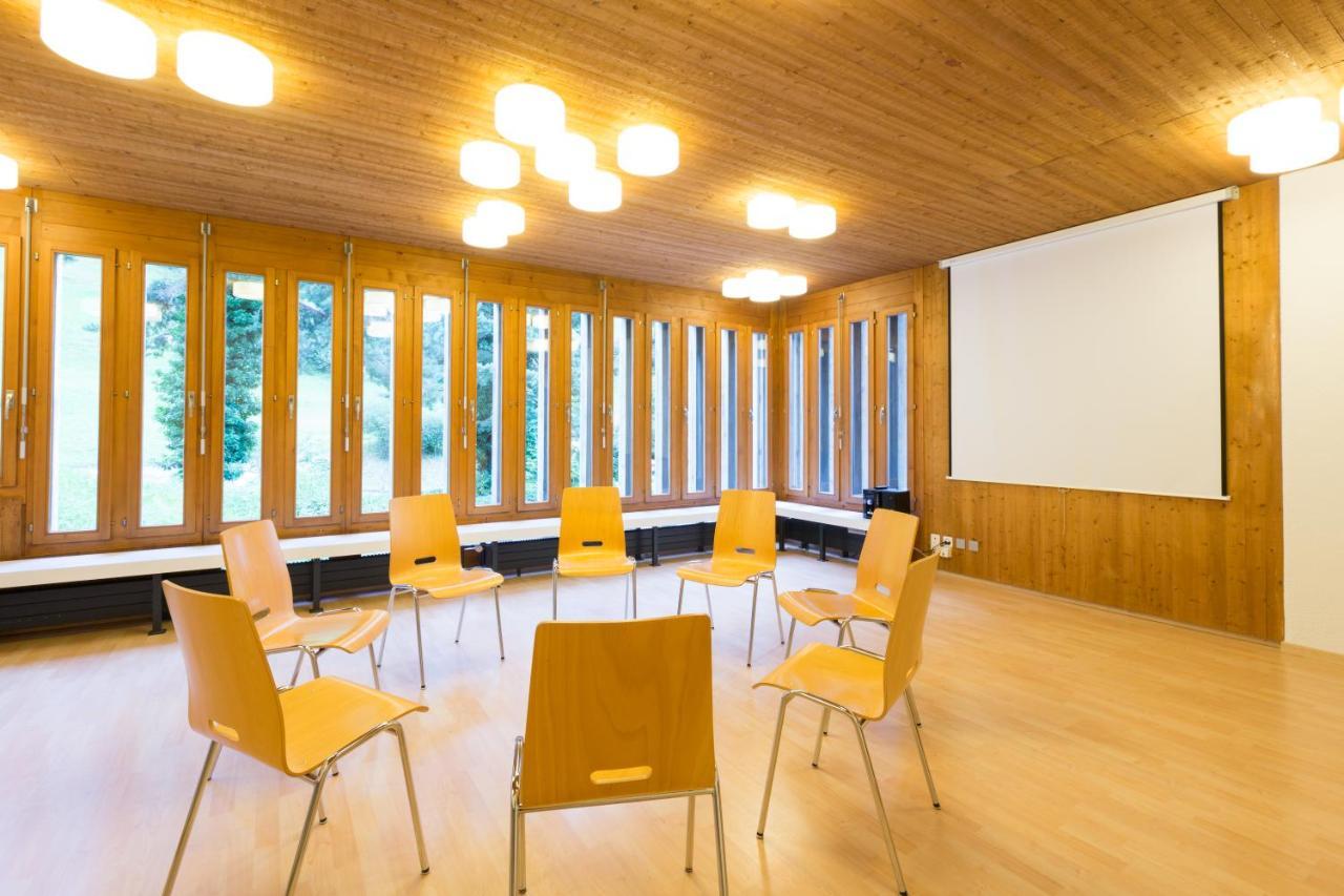 Mattli Uebernachtung Fruehstueck Hotel Morschach